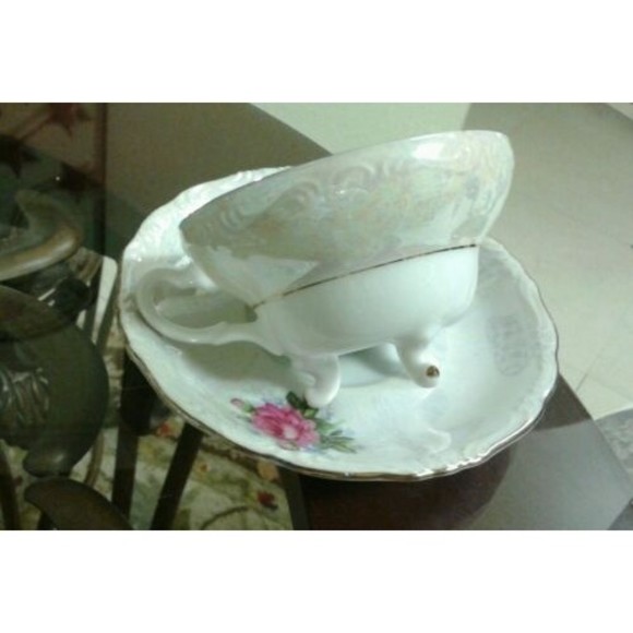 3 Legs Porcelain Lusterware Teacup &  Saucer Set, Pink Rose & Gold Trim Design - Picture 5 of 12